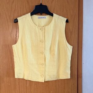 Abercrombie & Fitch Yellow Sleeveless Button-Down Shirt